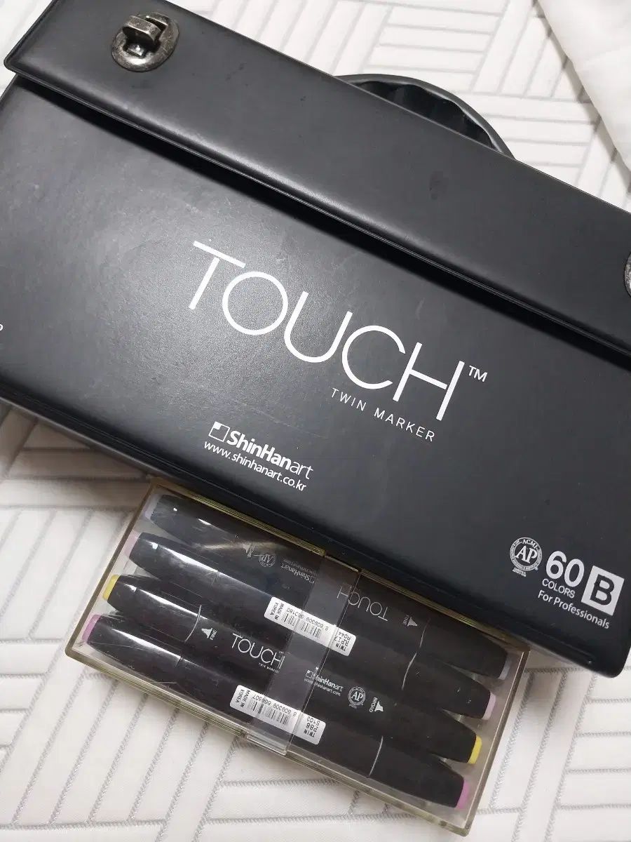 シンハン 触れる マーカー B セット 60 カラー 12