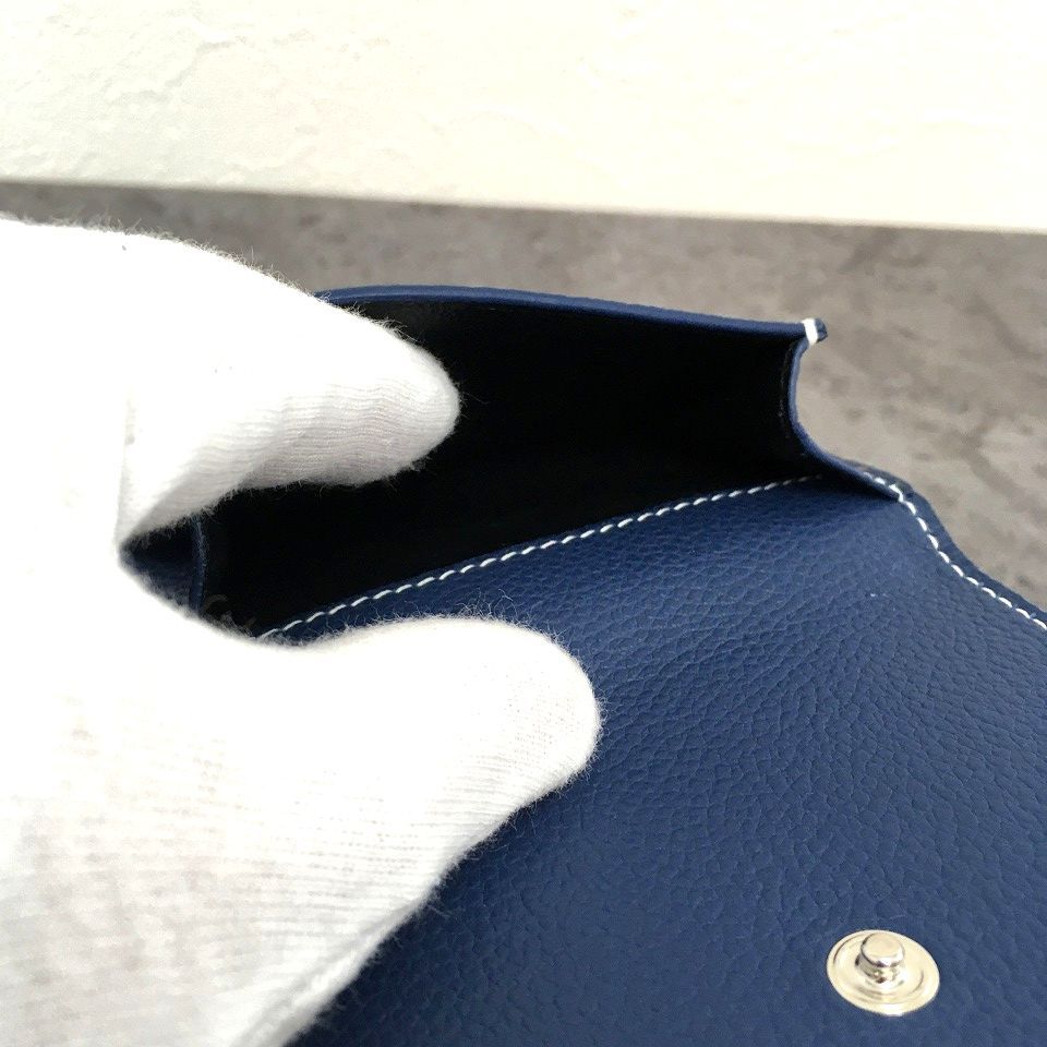 送料込み！ 未使用品 SAINT LAURENT コンパウトウォレット ブルー 526  