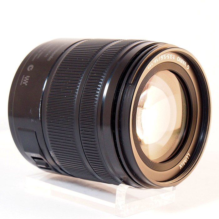Panasonic LUMIX H-FS14140：超美品 レンズ保護フィルタ付き 14-140 H