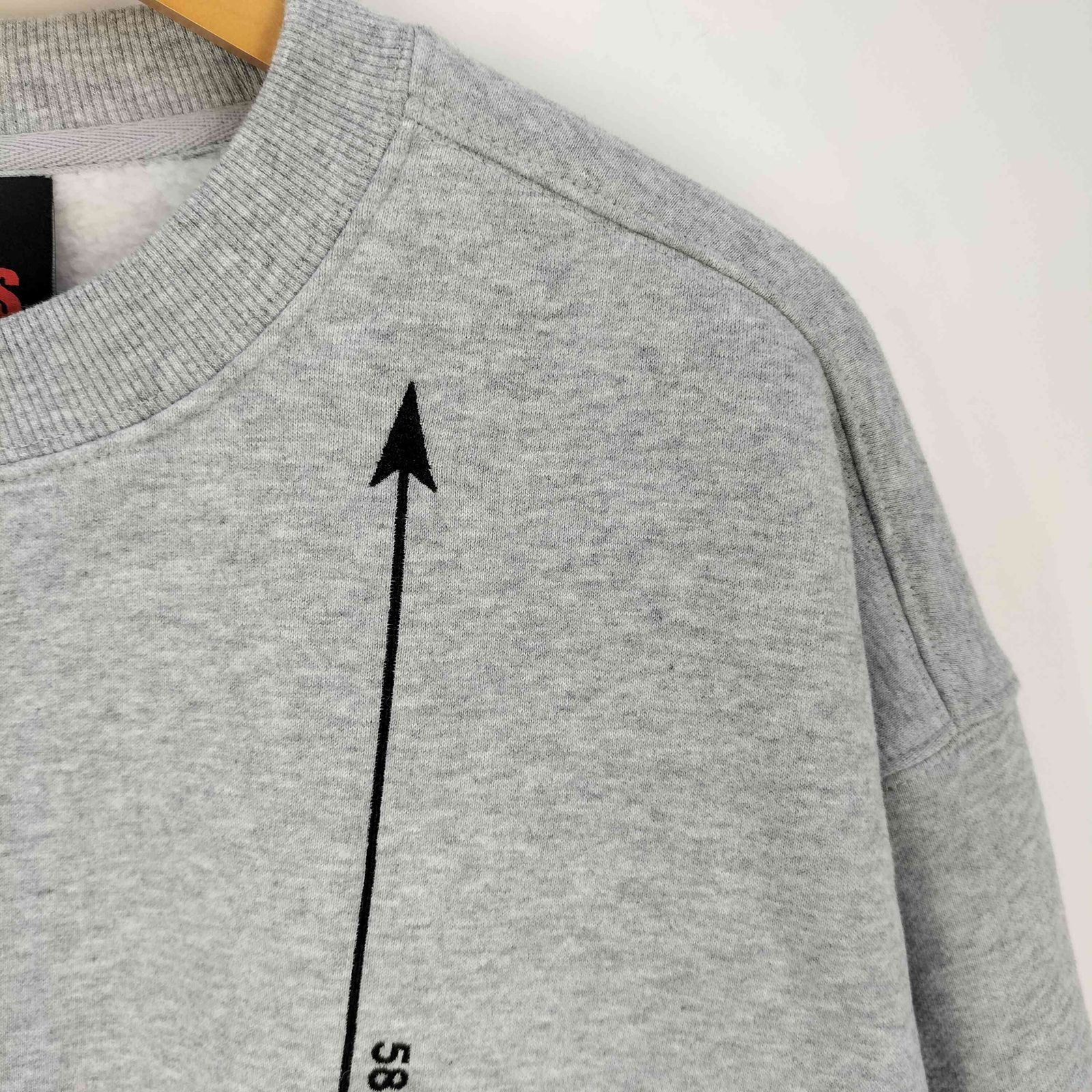 プレジャーズ PLEASURES INTERSECTION CREWNECK インターセクション 