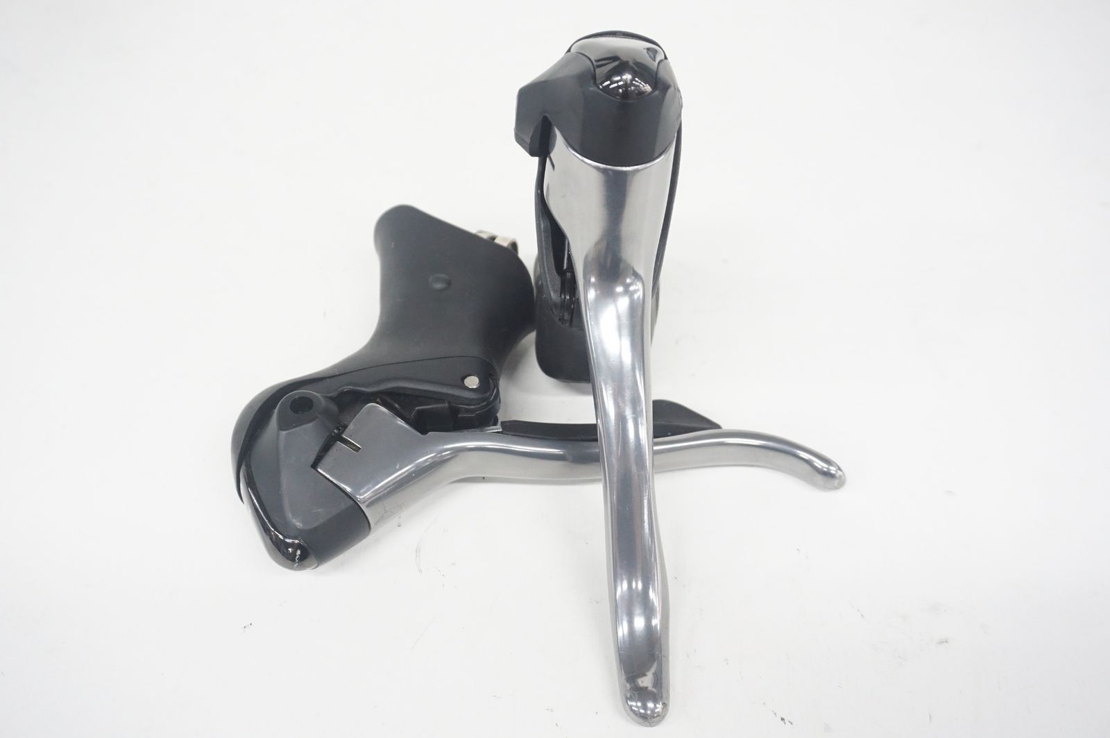 SHIMANO 「シマノ」 105 ST-5600 デュアルコントロールレバー