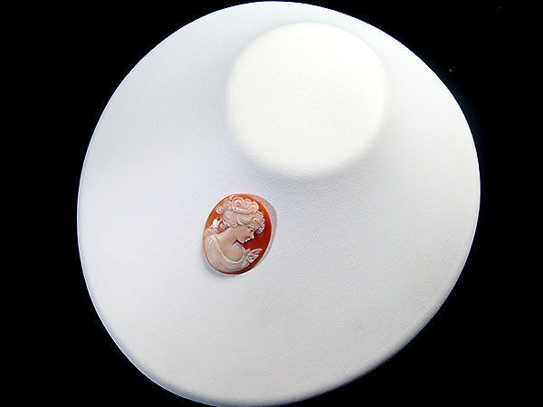 ジュエリー極】美しい女性デザイン シェルカメオルース 45.2mm×34.0