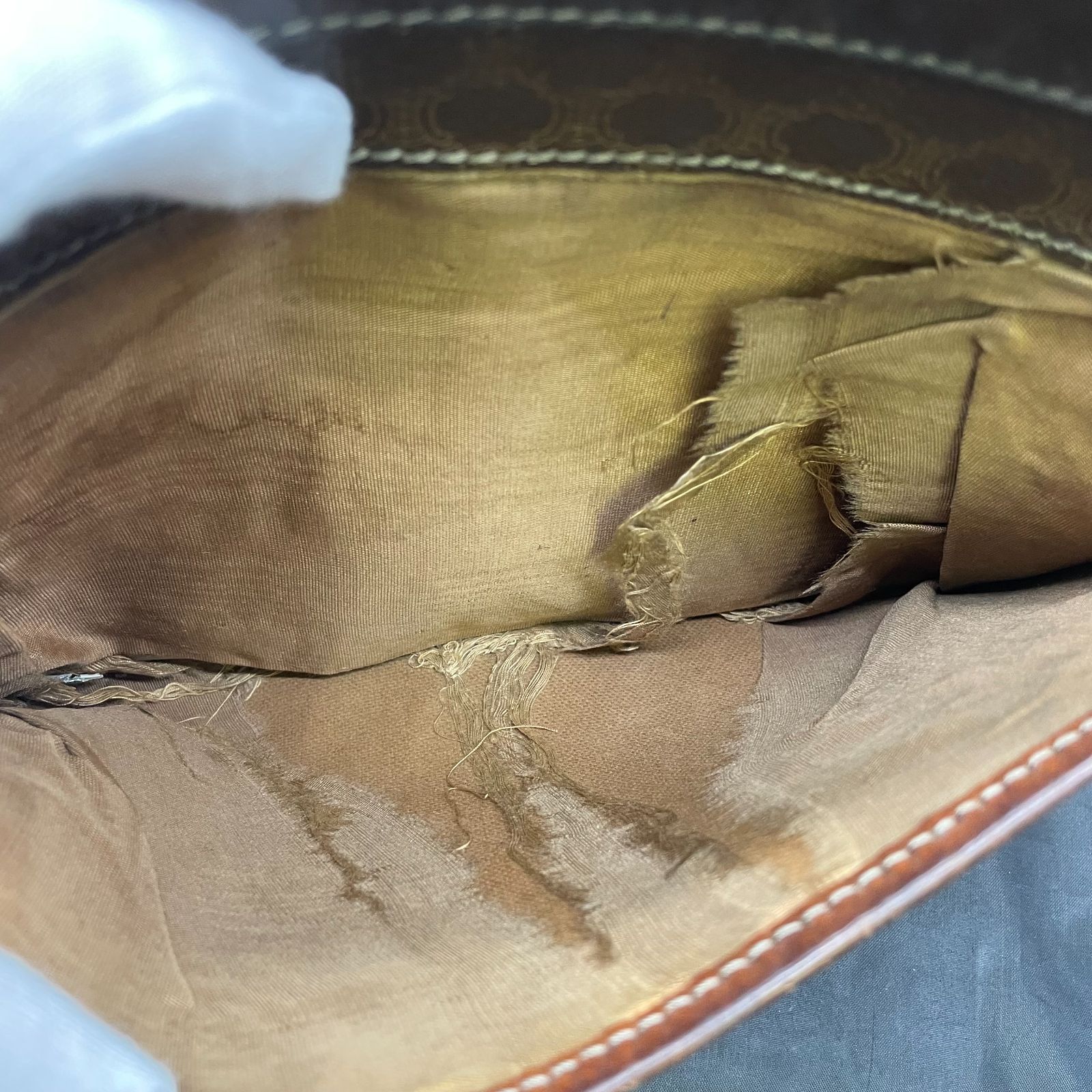 セリーヌ マカダム セカンドバッグ B25102043 DECORATOM_COM_BR