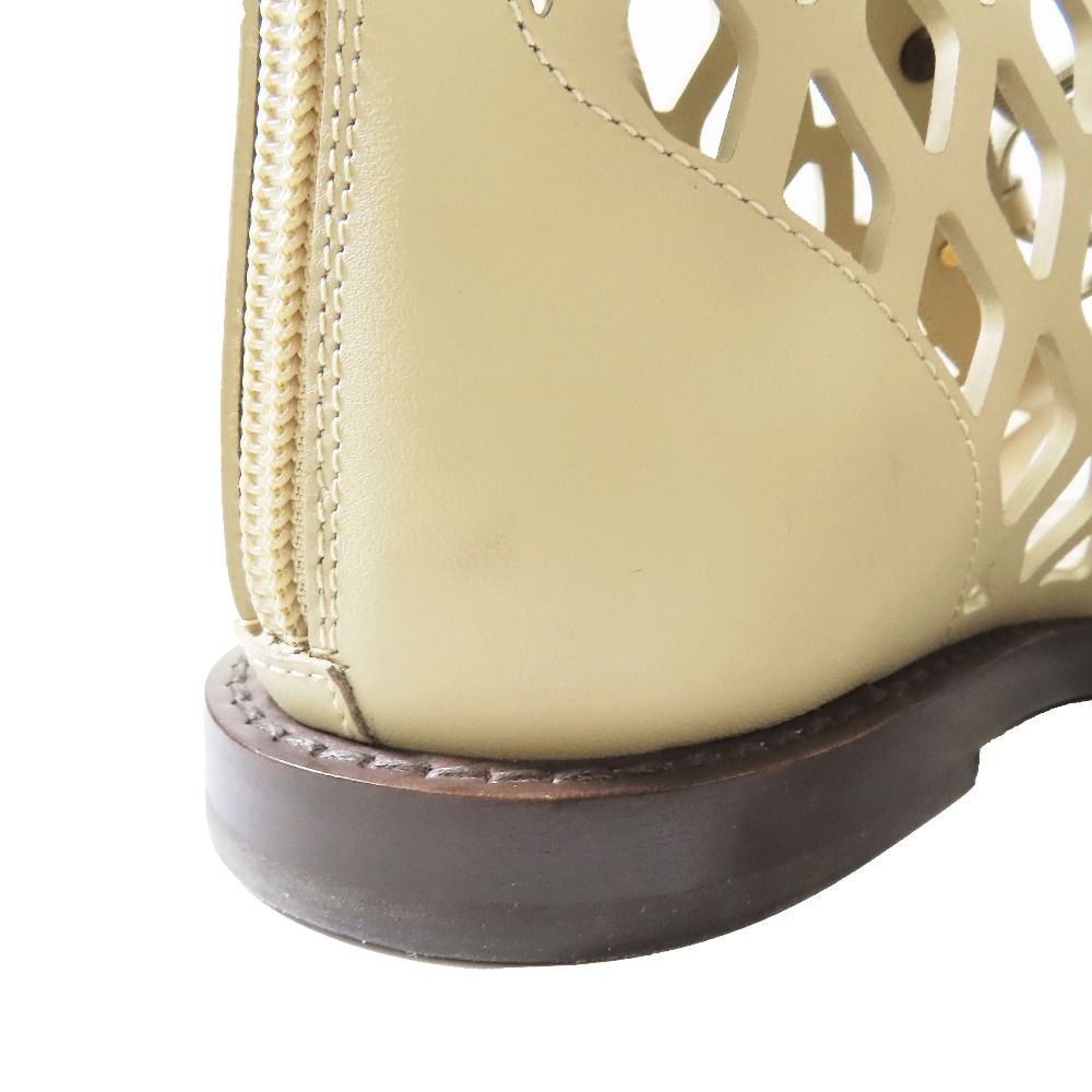 シューズ ベージュ