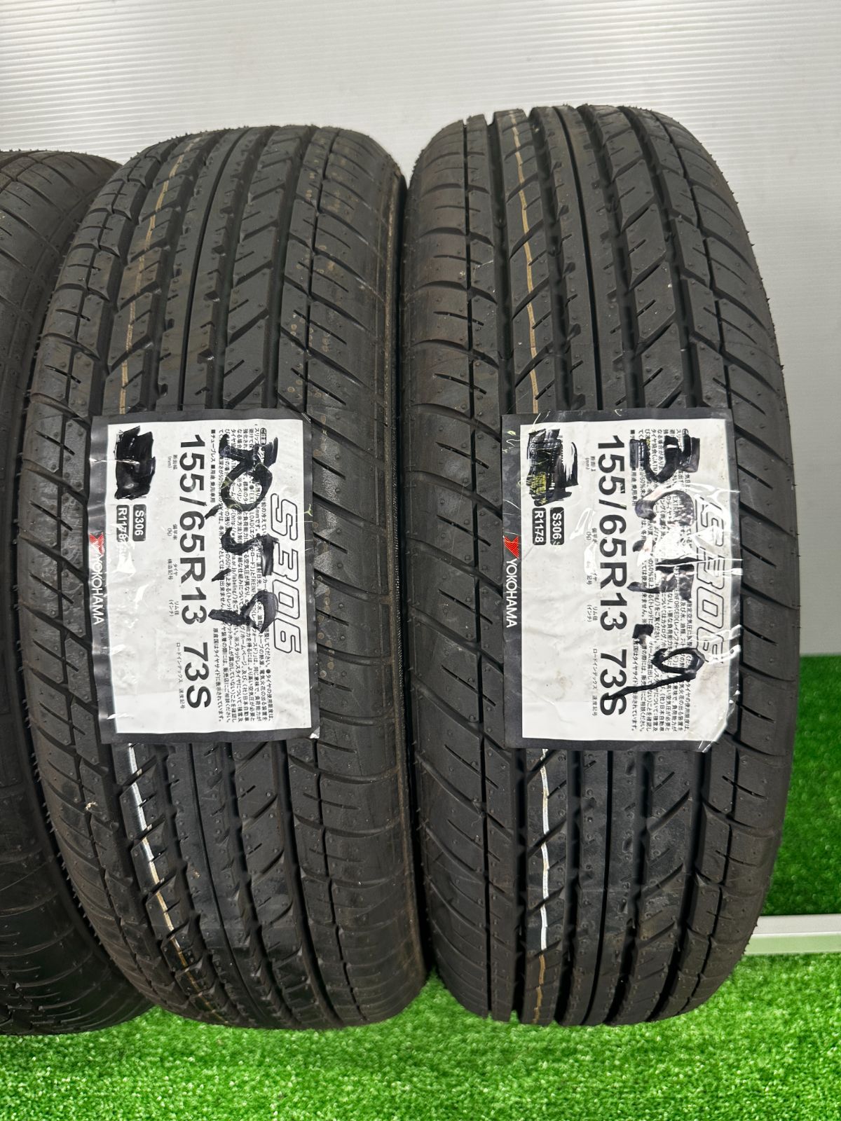 155/65R13 ヨコハマ S306 4本 送料無料 夏タイヤ T1514 155/65R13 ヨコハマ S306 4本 送料無料 夏タイヤ T1514 - メルカリ