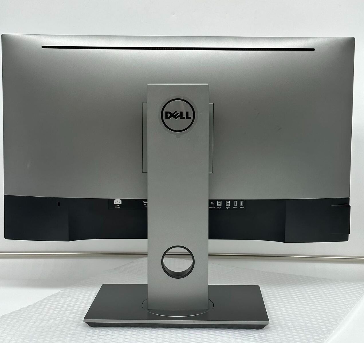 Dell UP2716D 27インチ WQHD Adobe RGB/P3対応 Dell UltraSharp