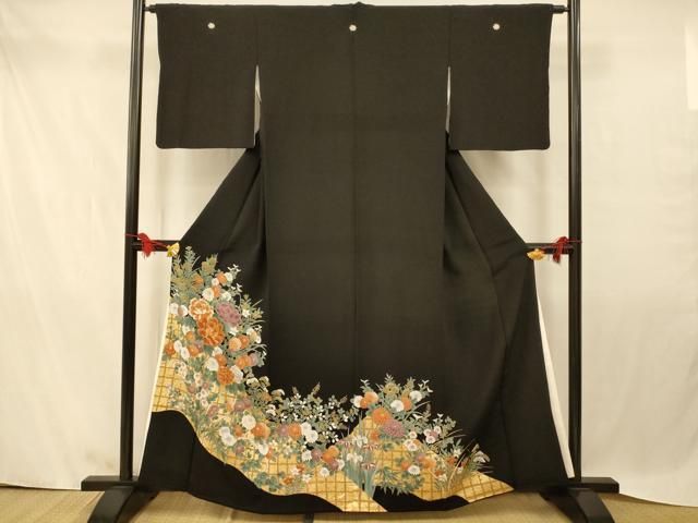 平和屋着物□豪華黒留袖 駒刺繍 草花文 金彩 正絹 逸品