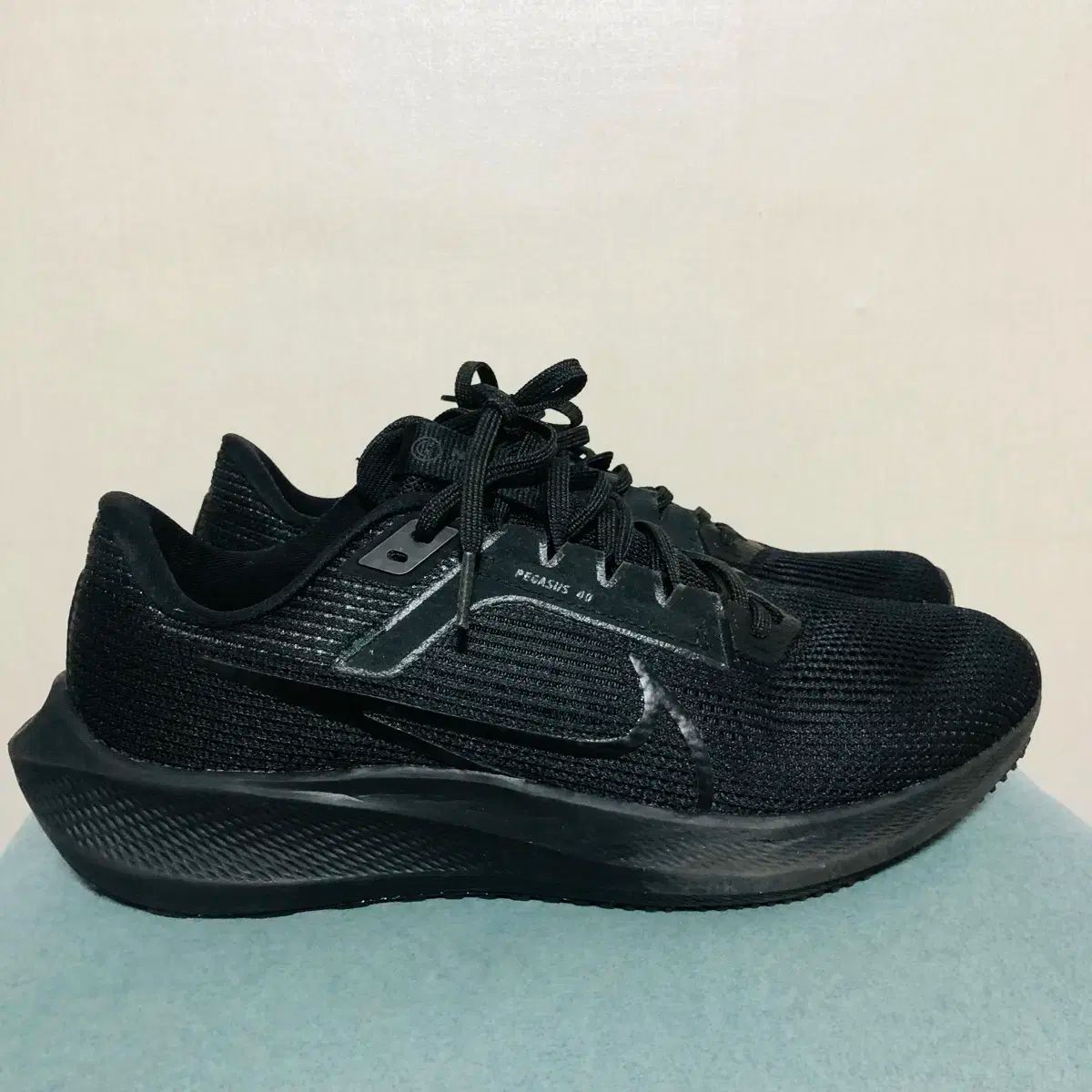 275 NIKE ナイキ エア ズーム ペガサス 40