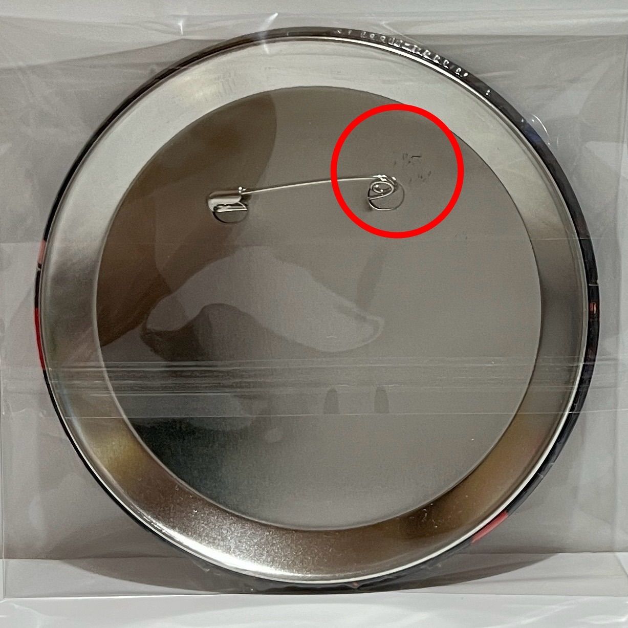 Amazon限定　緋色の弾丸 特典 限定缶バッジ 名探偵コナン 赤井秀一 名探偵コナン 緋色の弾丸 Amazon限定 缶バッチ 赤井秀一 江戸川