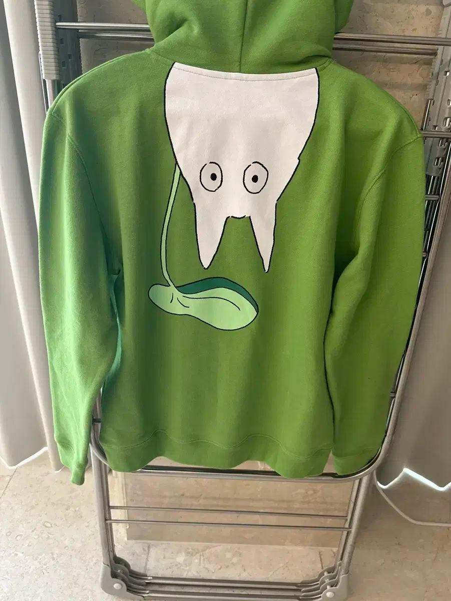 ロエベトレーナー 緑 LOEWE(ロエベ) スウェット・トレーナー(メンズ