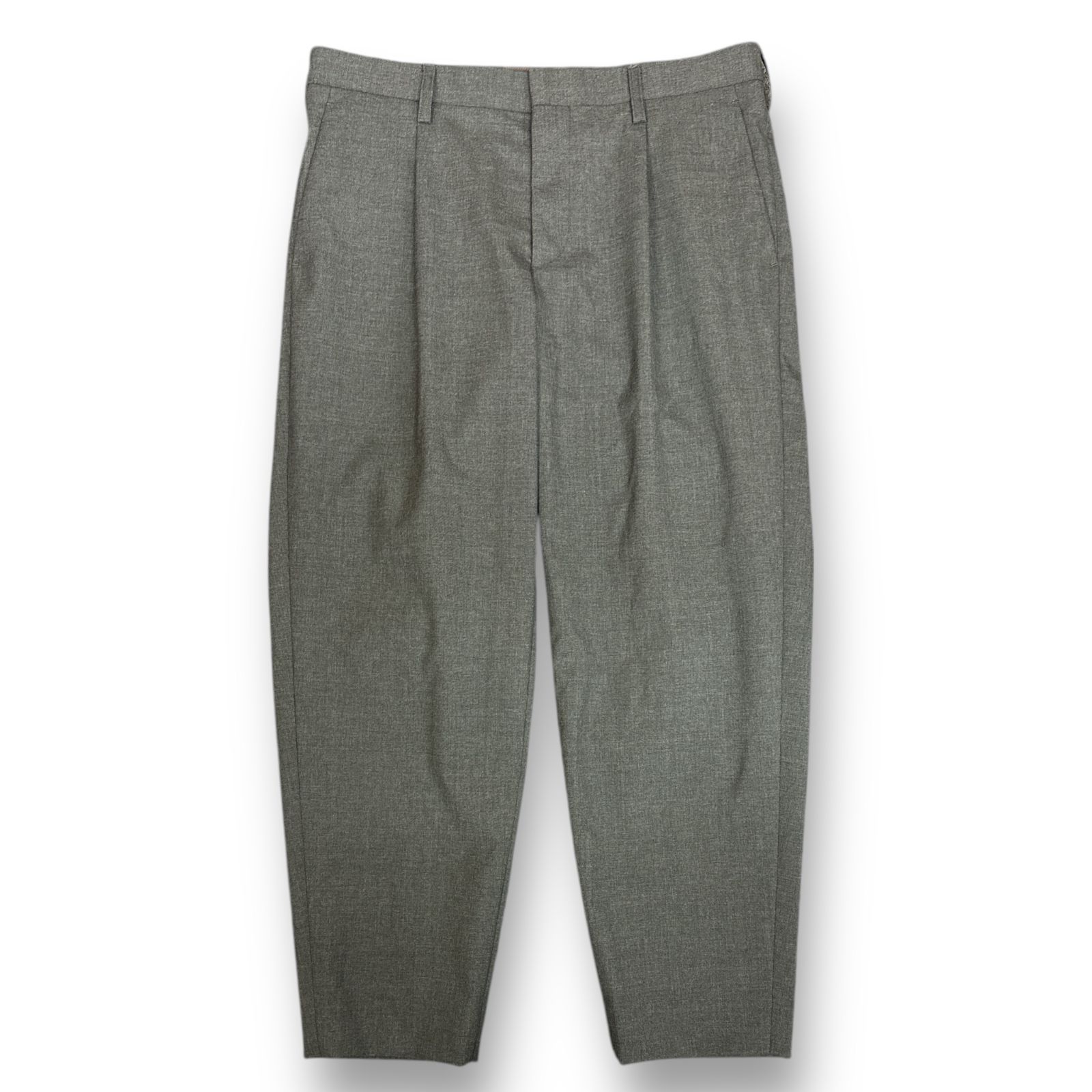 定価45100円 kolor 24SS タックスラックスパンツ トラウザー パンツ