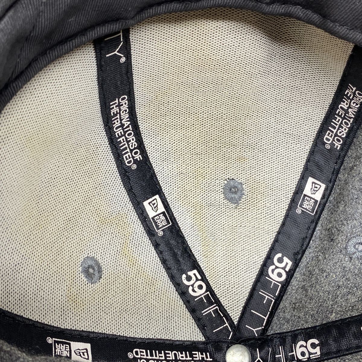 Supreme グレーキャップ National Champions Supreme グレー キャップ NATIONAL CHAMPIONS