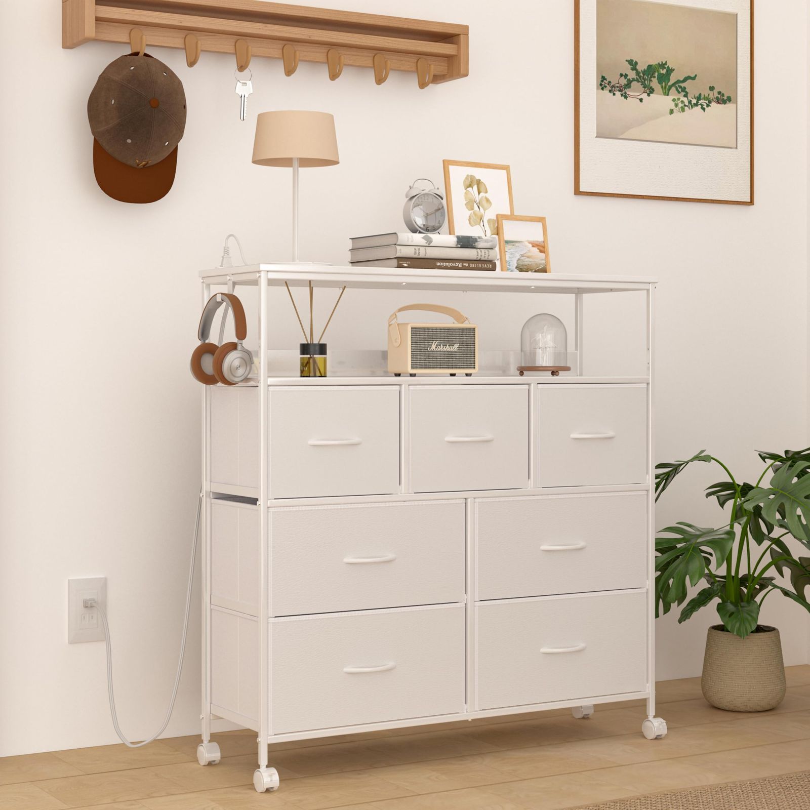 LunarLight チェスト タンス 幅100奥行30高さ104.2㎝ 収納チェスト 収納ケース コンセント2口付き ストッパーキャスター付き 移動式と 固定式2機能 テレビ台としても使える 頑丈 組立簡単 耐震転倒防止 大容量収納3段7杯 引き