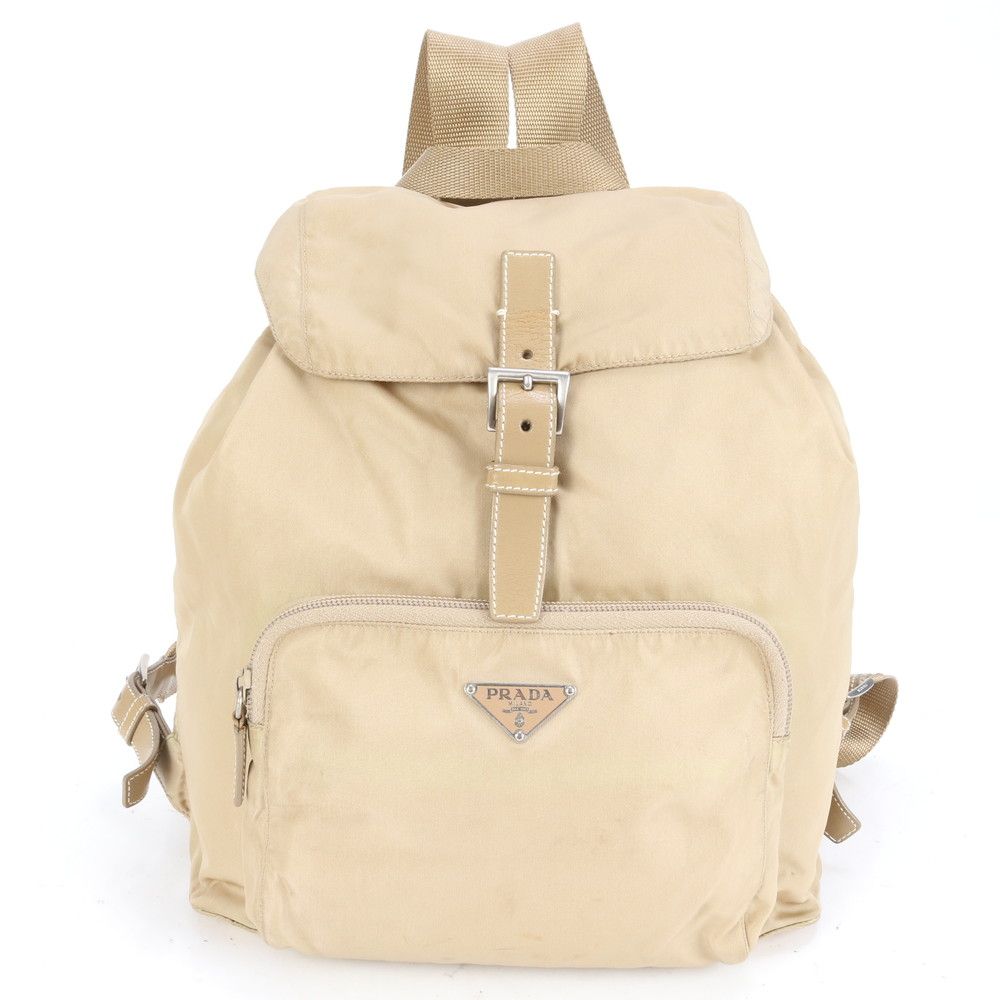 美品 PRADA リュック 三角ロゴ テスートナイロン ベージュ バックパック 美品 PRADA リュック 三角ロゴ テスートナイロン 希少色