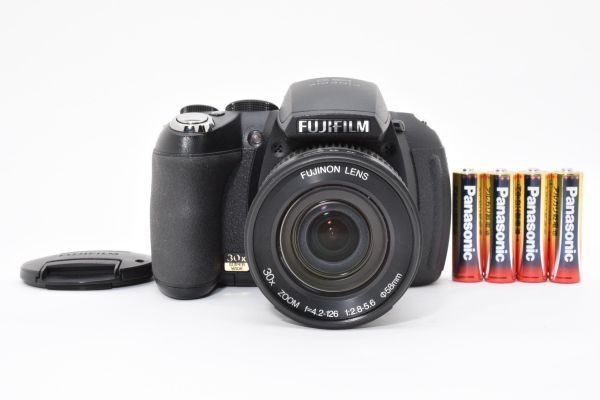 | 動作 済み 富士フィルム FUJIFILM FinePix HS10 コンパクトデジタルカメラ 単3電池で動作 5036_79_45
