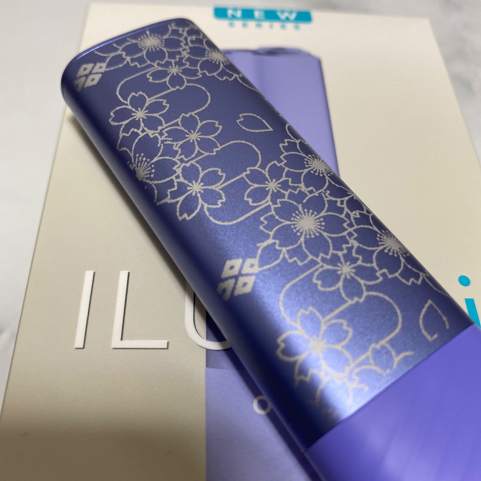 和柄 桜 デザイン レーザー加工 iQOS ILUMA i ONE アイコス イルマ i ワン デジタルバイオレット 紫 ネオン 和柄 和彫り 新型  新品 未使用 送料無料 オリジナル カスタム - メルカリ