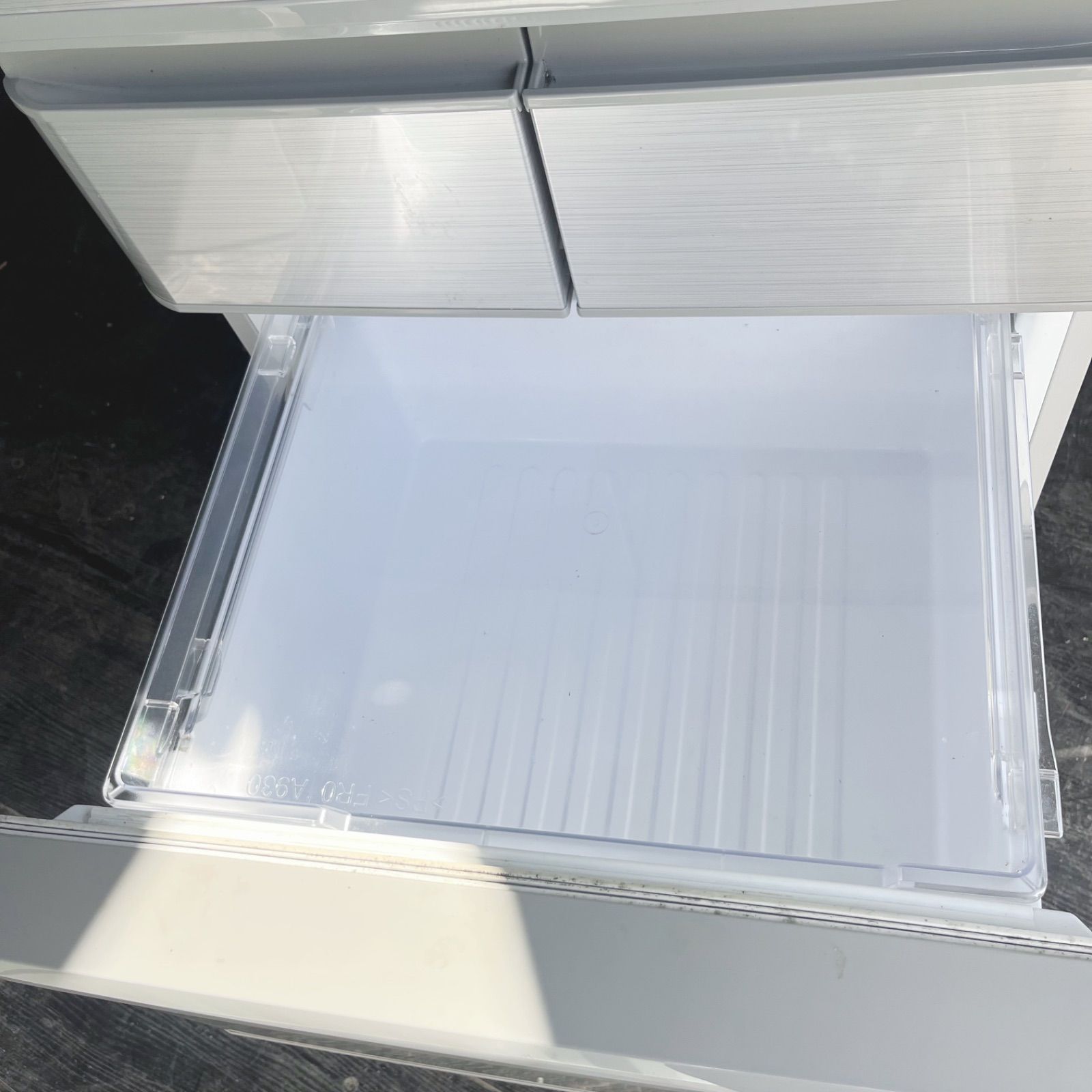 157取付無料！SHARPプラズマクラスター搭載スタイリッシュシルバー大型冷蔵庫 157取付無料！SHARPプラズマクラスター搭載スタイリッシュシルバー大型