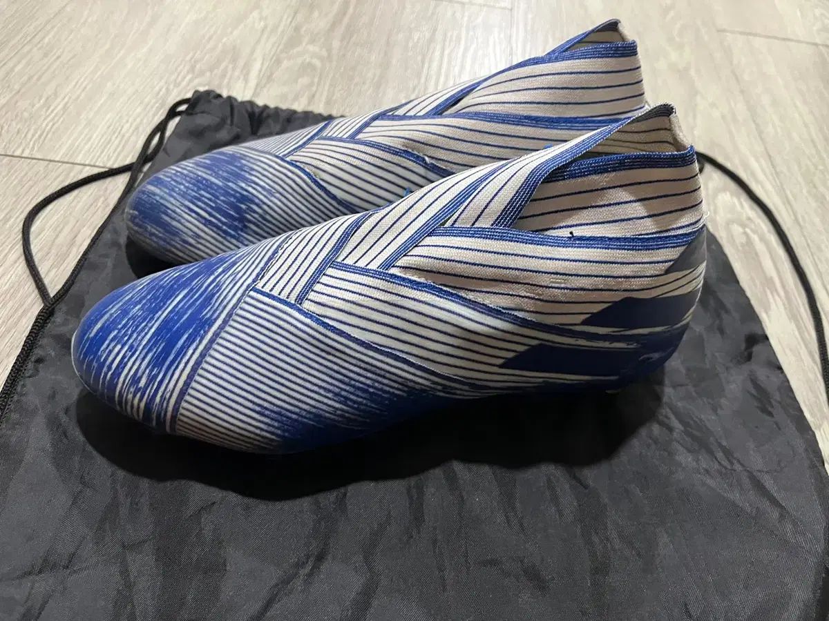 250 サッカーシューズ