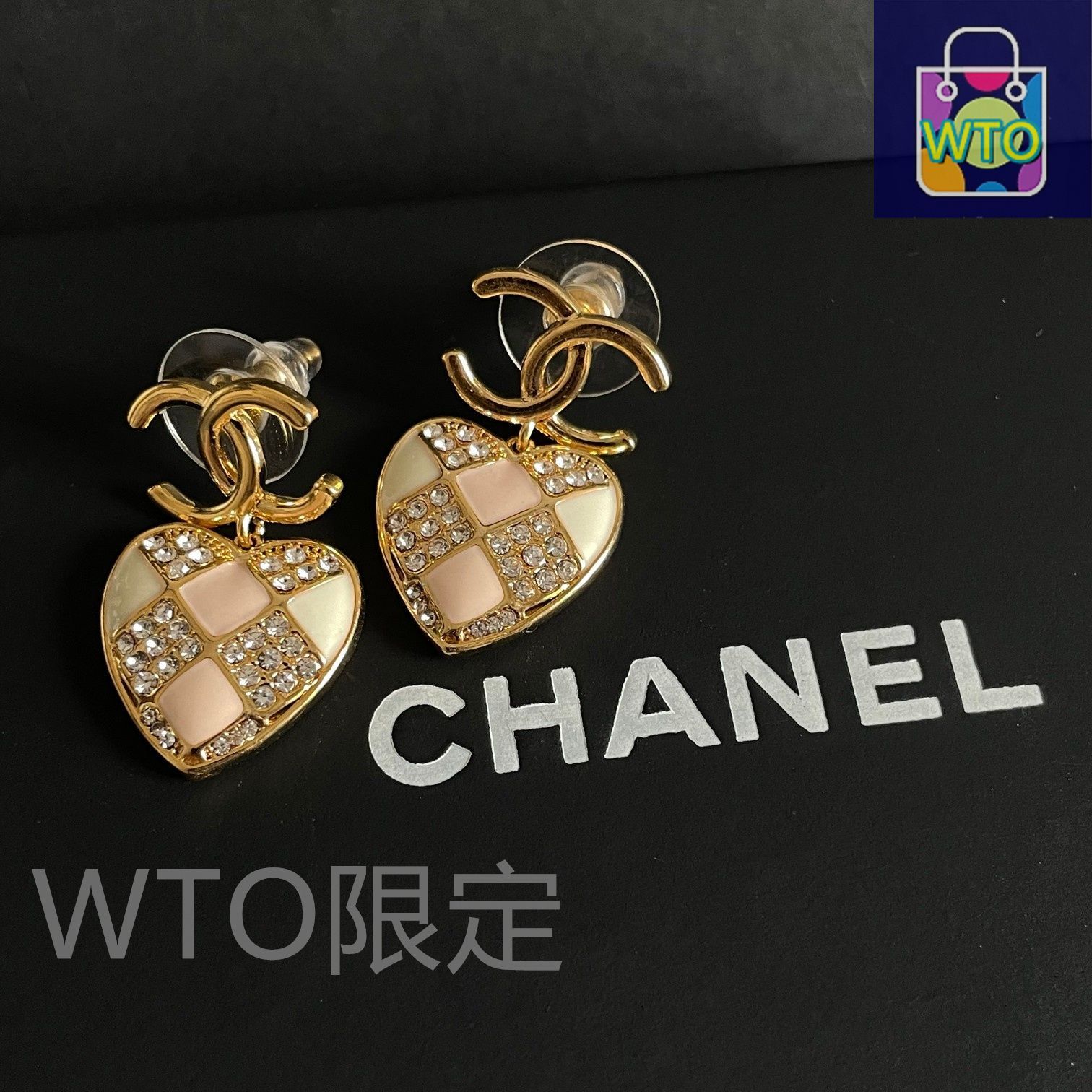 【美品】シャネルヴィンテージピアス VINTAGE CHANEL/シャネル】pierce logo(両耳)（ピアス（両耳用