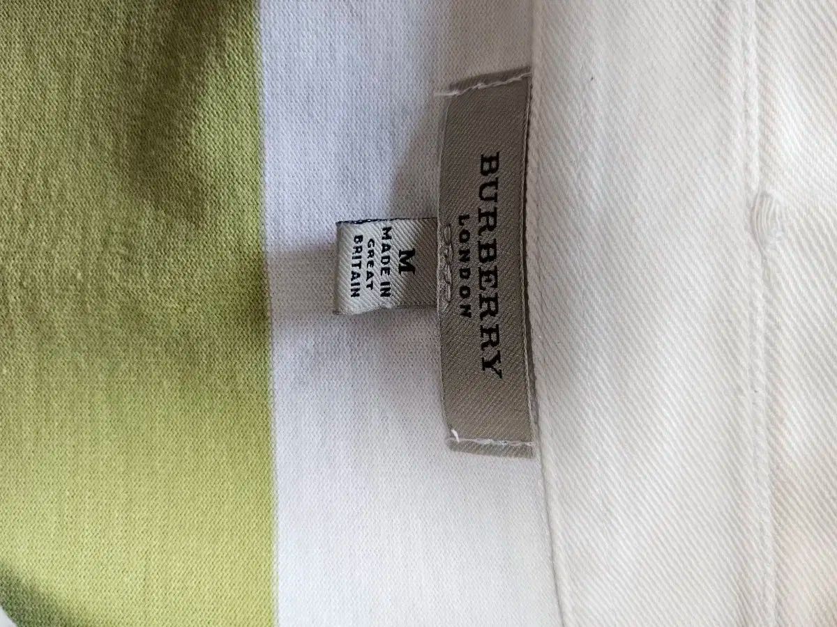 長袖Tシャツ