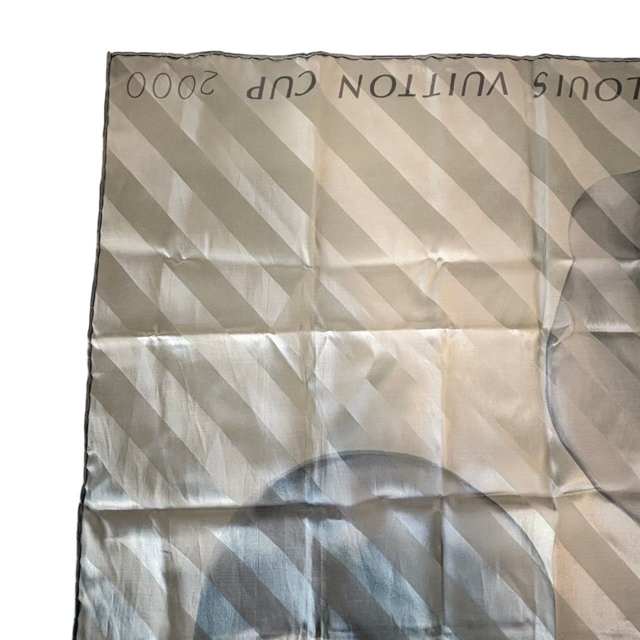 LOUISVUITTON ルイヴィトン カップ 2000 限定 スカーフ グレー LOUISVUITTON ルイヴィトン カップ 2000 限定 スカーフ グレー