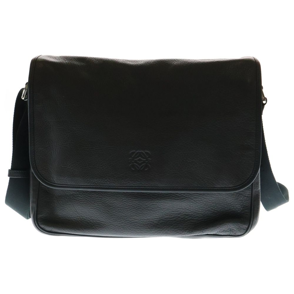 LOEWE (ロエベ) エンボスアナグラムロゴ フラップ スクエア