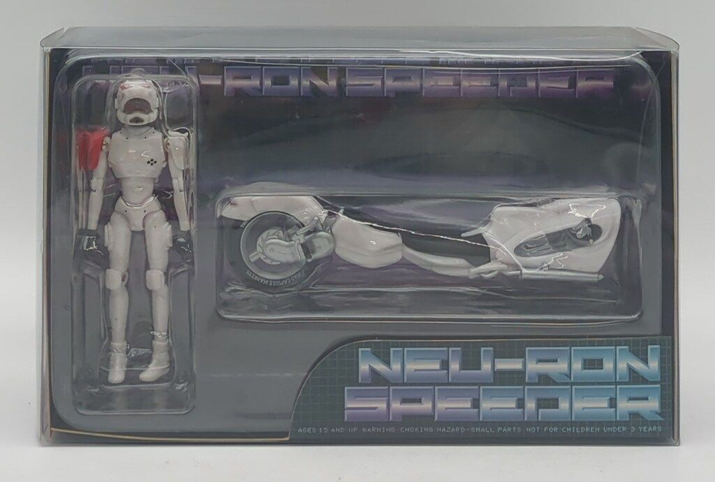メディコム・トイ RAH100 THE MAD CAPSULE MARKETS WHITE