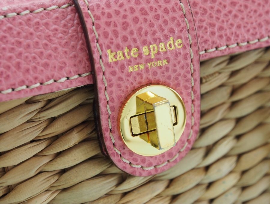 kate spade フラワープリント ショルダーバッグ Kate Spade New York フラワープリント ショルダーバッグ