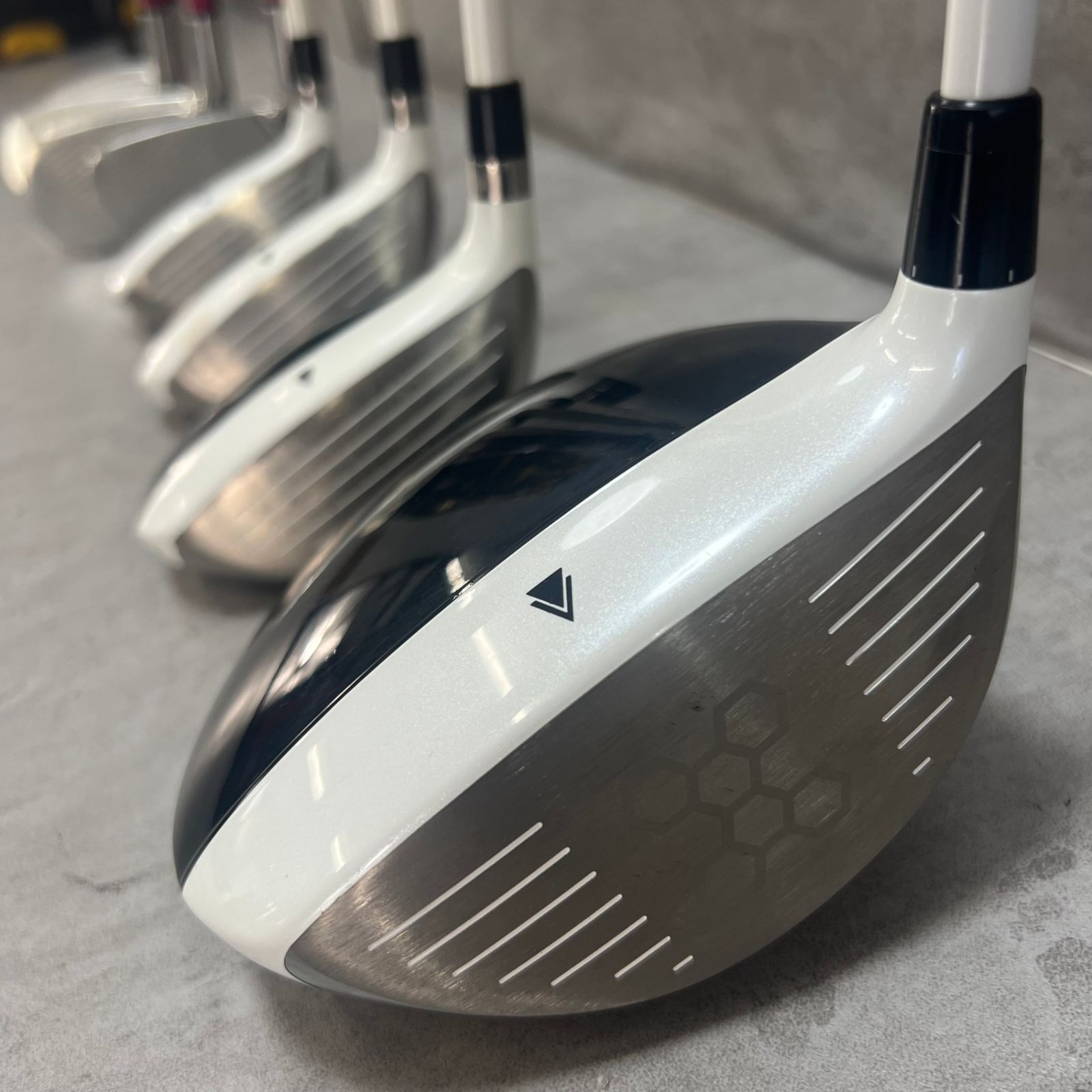 ヨネックス キスマーク メンズゴルフ クラブセット 12本 右利き用 YONEX Kissmark