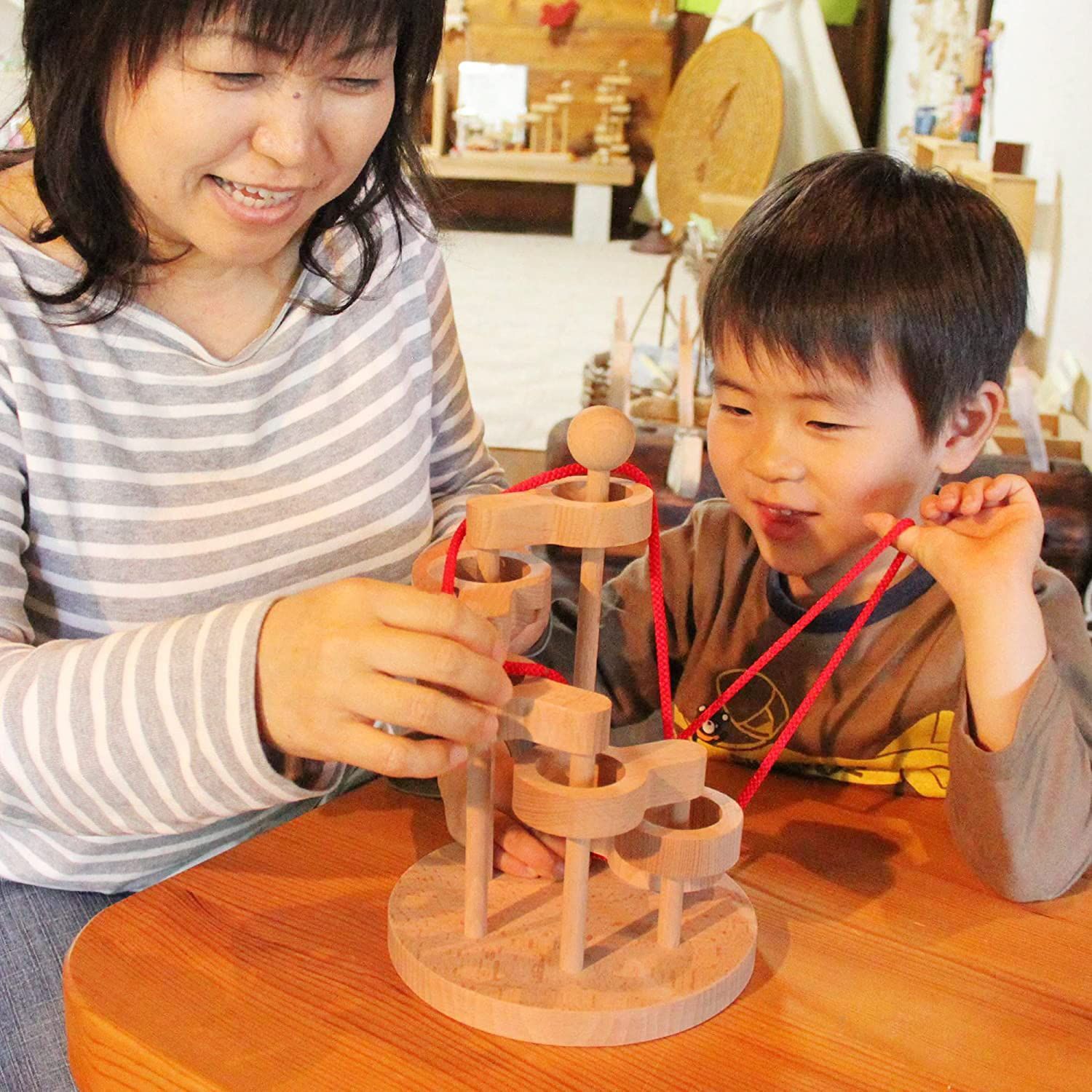 立体知恵の輪 6段 木のおもちゃ脳トレパズル 頭脳活性 日本グッド トイ受賞おもちゃ 木のおもちゃ 知育玩具 ひも抜き 頭の体操 ランキング 1歳 1歳半 2歳 3歳 4歳 5歳 男の子 女の子 ギフト 誕生日 誕生祝い 大人向け 安全 安心 国