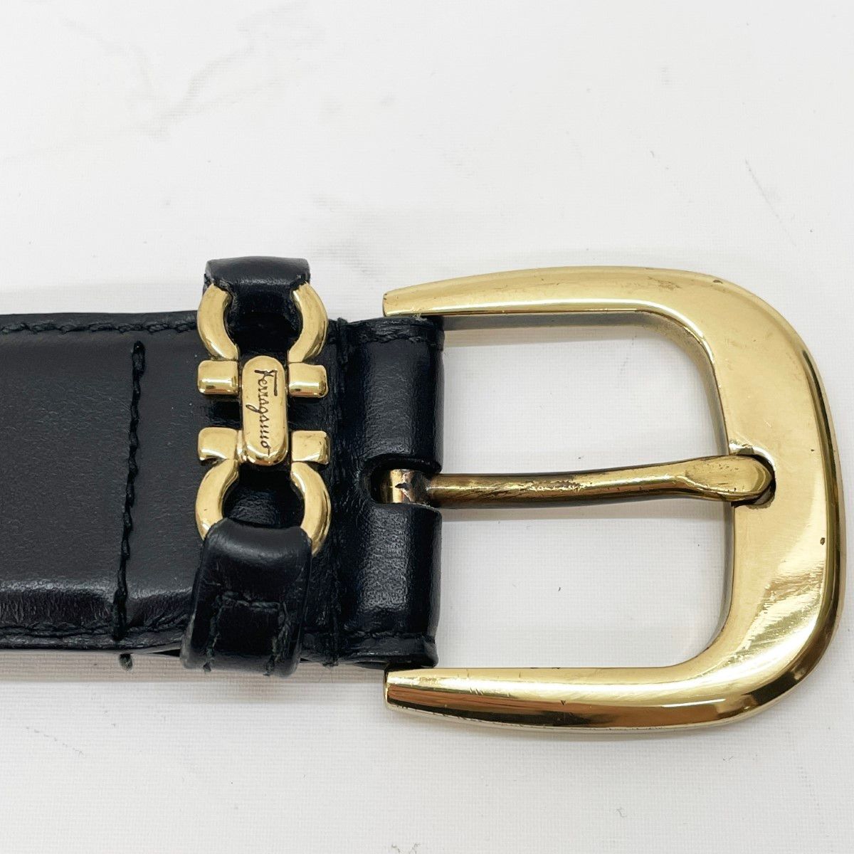 〇〇Salvatore Ferragamo サルヴァトーレフェラガモ ダブル