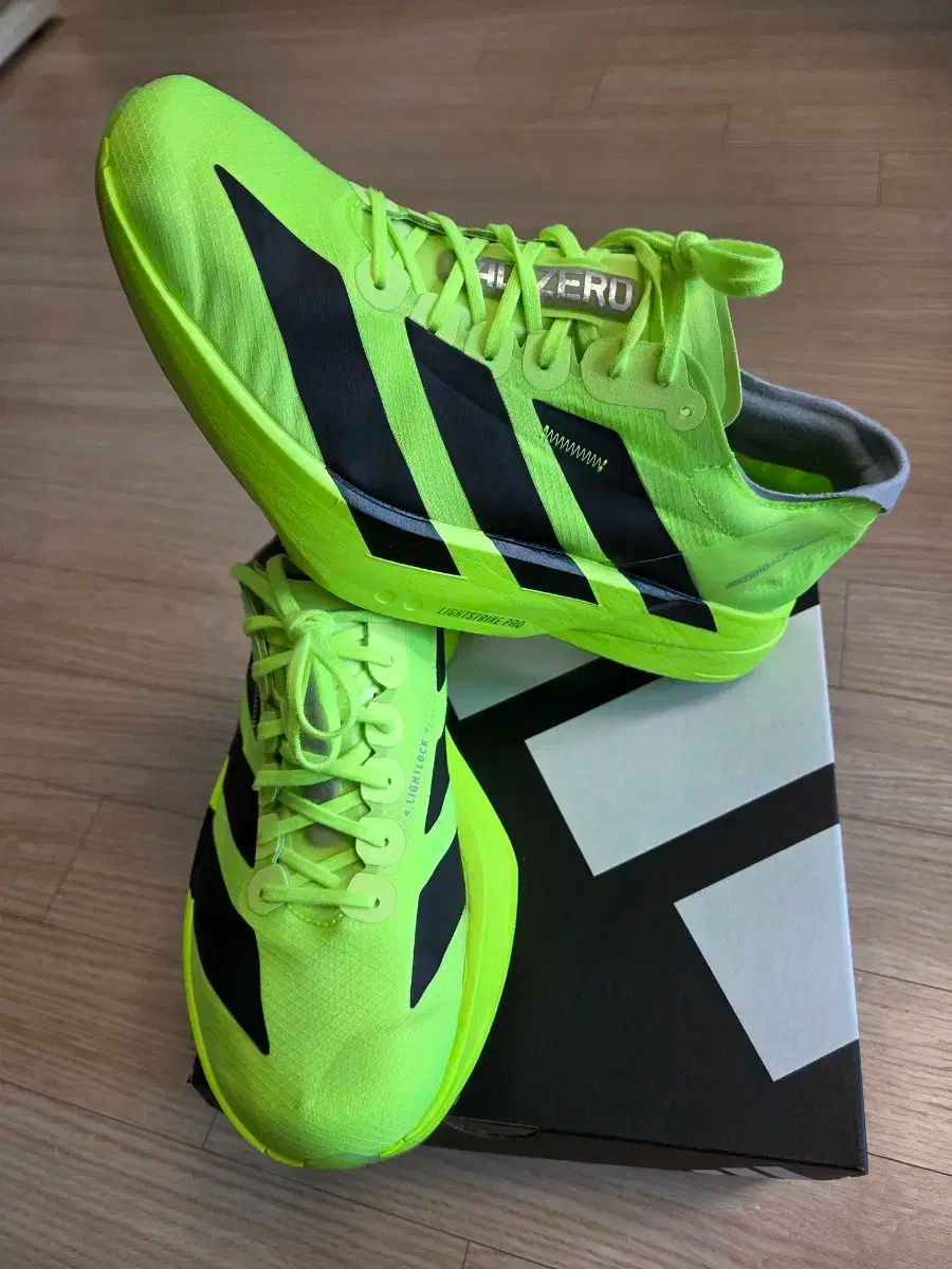 Adidas アディゼロ アディオス プロ 4 26,5cm 新品】アディゼロ