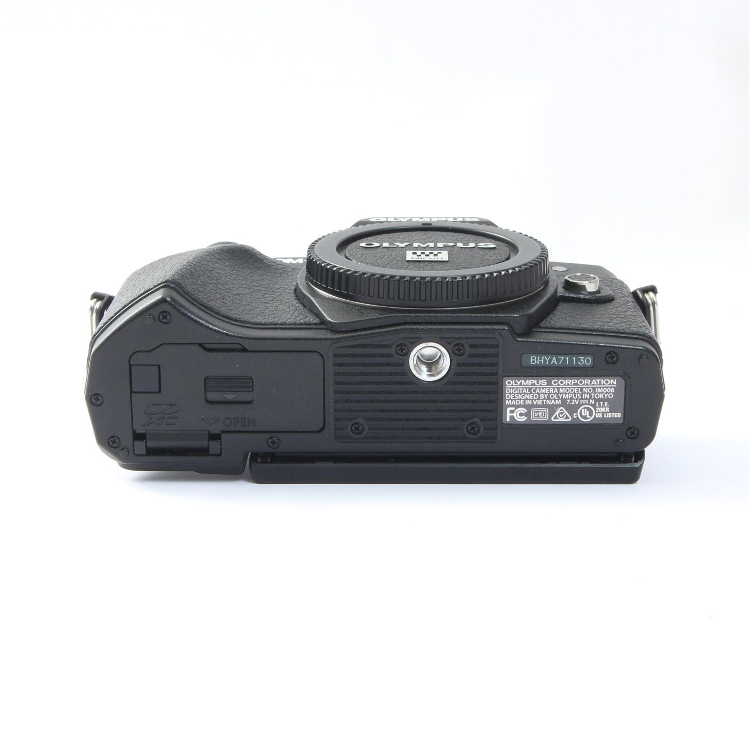 オリンパスOM-D E-M10 MarkⅢ ダブルズーム【シャッター回数884】