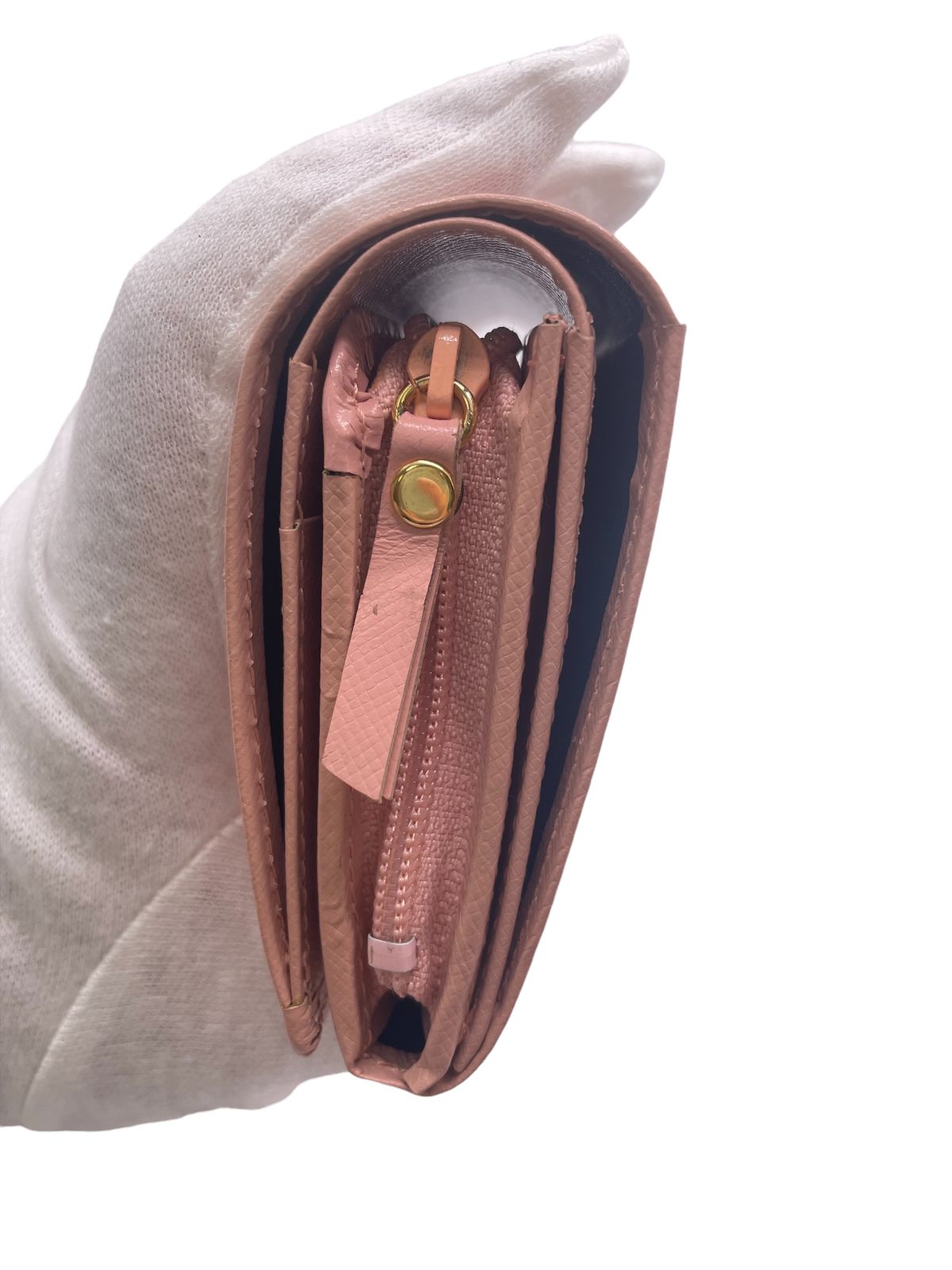 激安☆かわいい】CHARLES JOURDAN ピンク二つ折り財布 - メルカリ