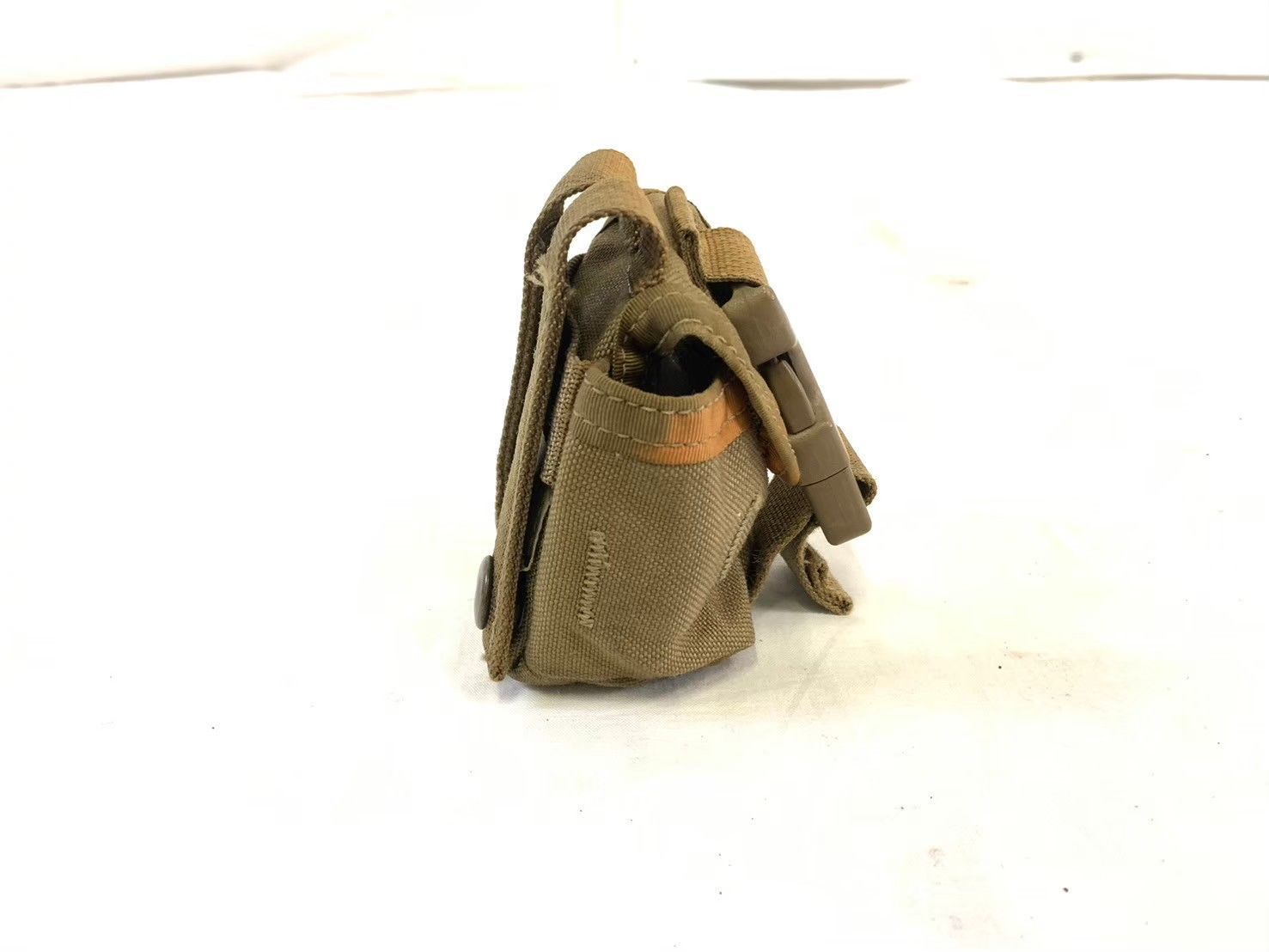米軍実物　米軍放出品　RLCS M67 フラグ　グレネードポーチ　ARMY 米軍放出品】M67 グレネードポーチ 2個 フラグポーチ コヨーテ