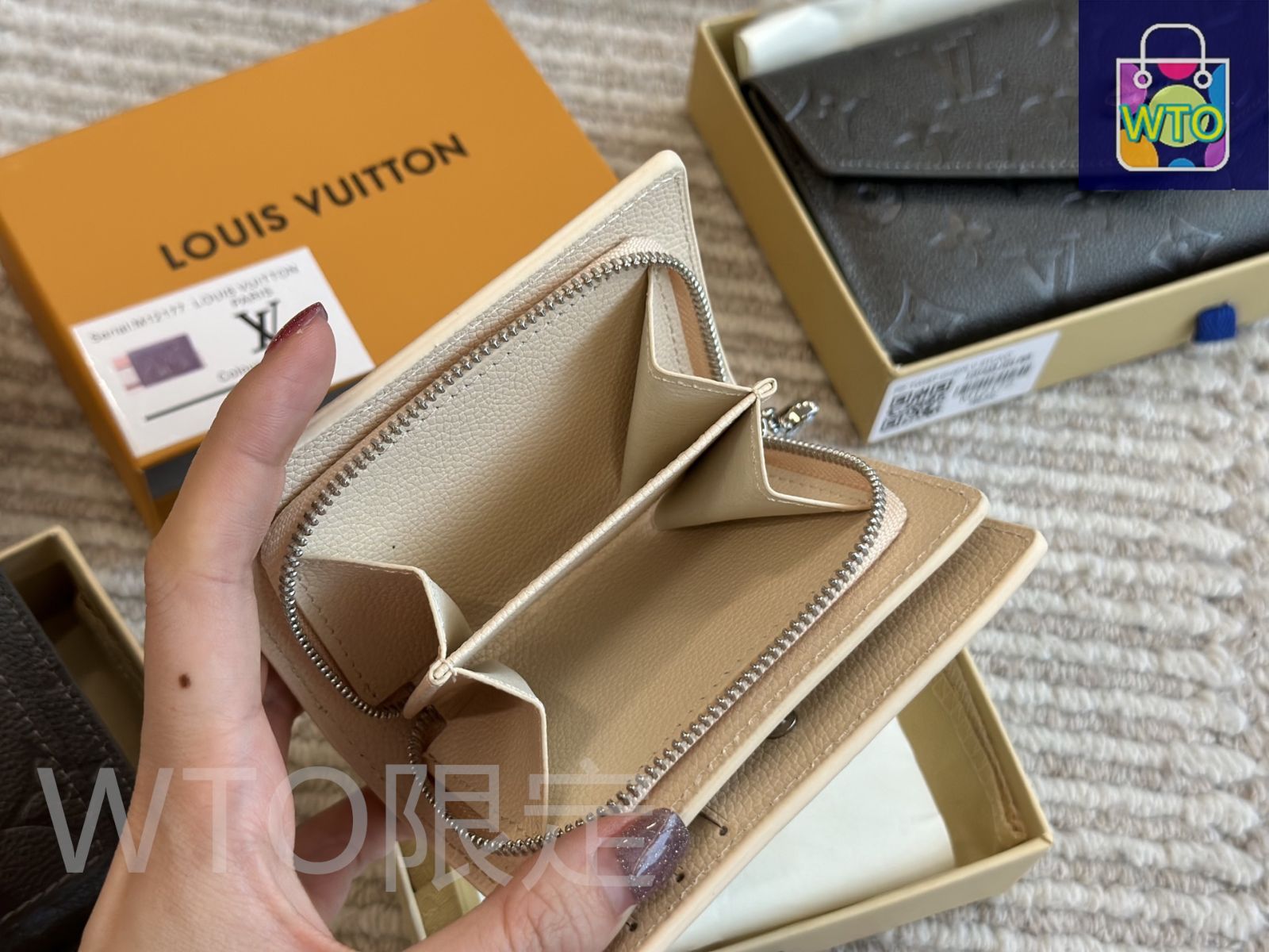 専用‼️【デザイン性抜群‼️高見え‼️】VUITTON 長財布　折財布 今日WTO】Louis Vuitton 新製ウォレット（コンパクトサイズ