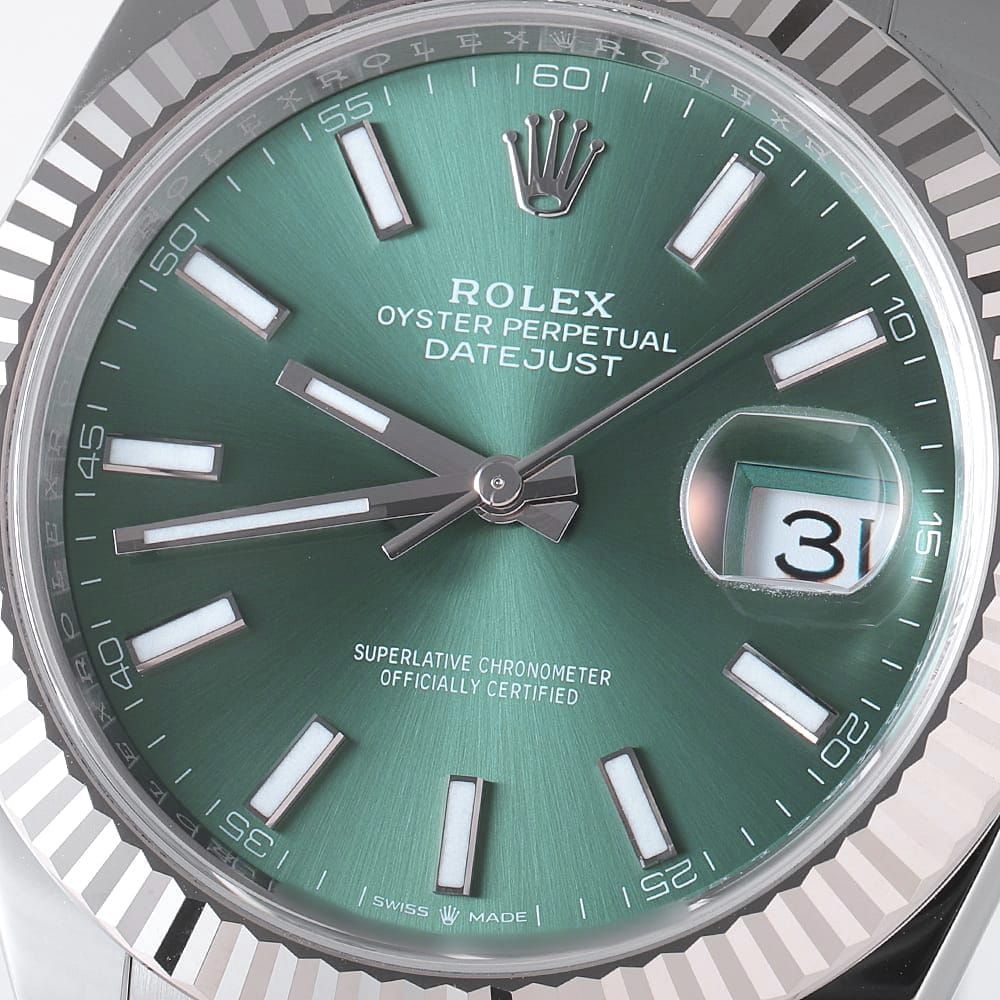 ロレックス デイトジャスト41 126300 ミントグリーン ホワイトバー 3列