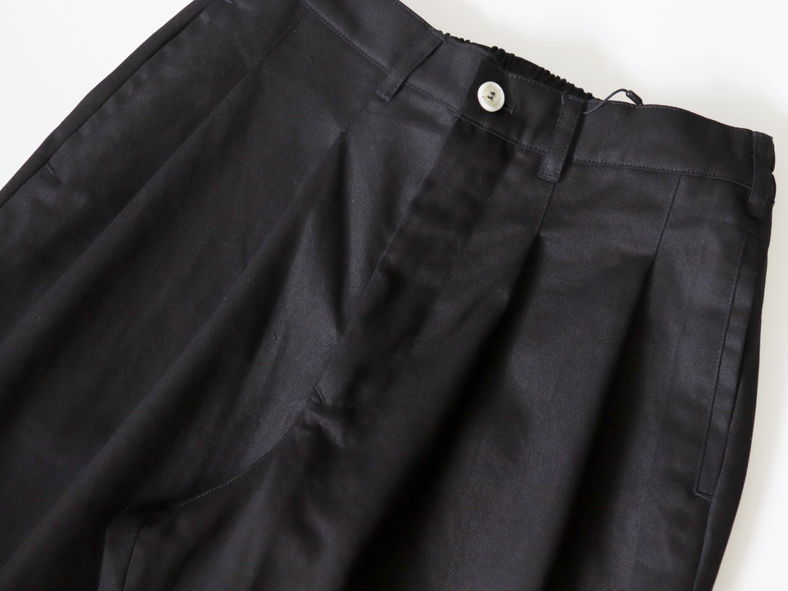 KELEN / 2TUCK COCOON TROUSER “NIPS” - BLACK ケレン / 2タック