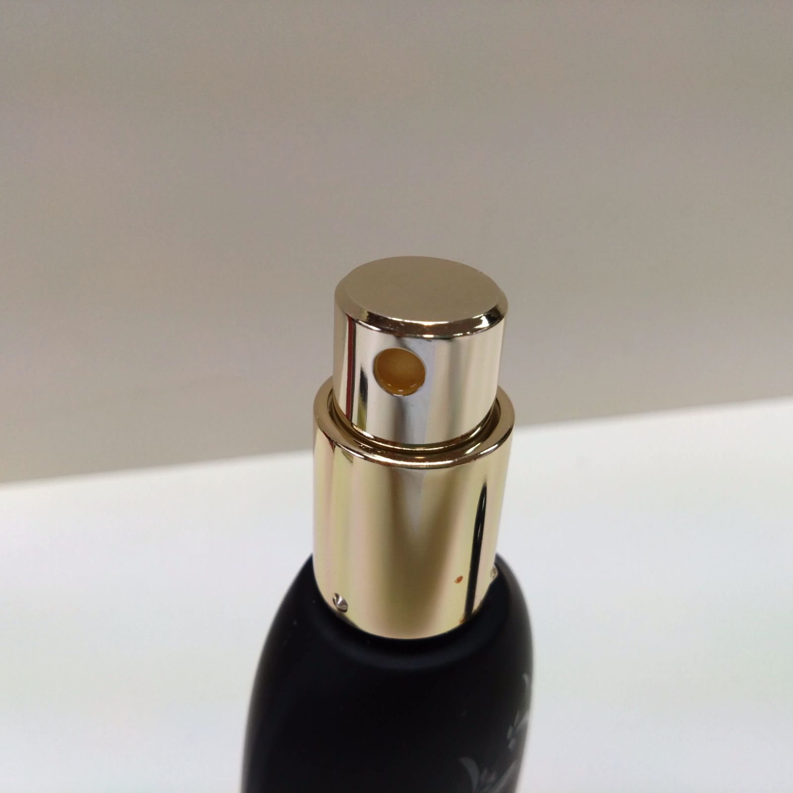 【資生堂】INOUI オードパルファム ピュアミスト 60ml 資生堂】INOUI オードパルファム ピュアミスト 60ml