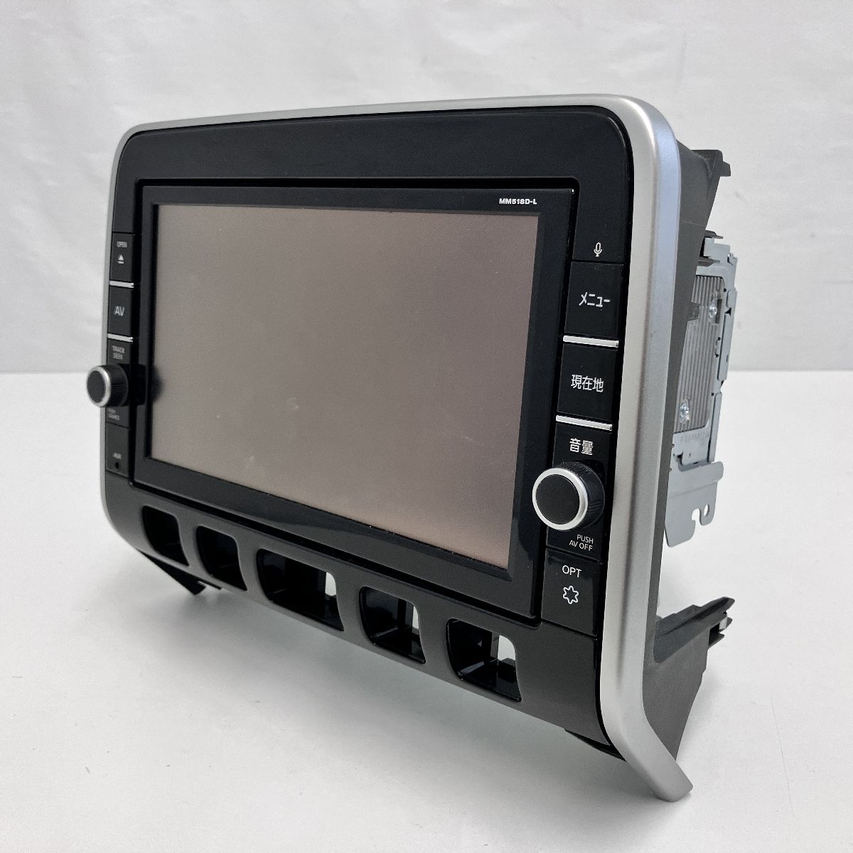 MM518D-L B8260-5TP21-NP