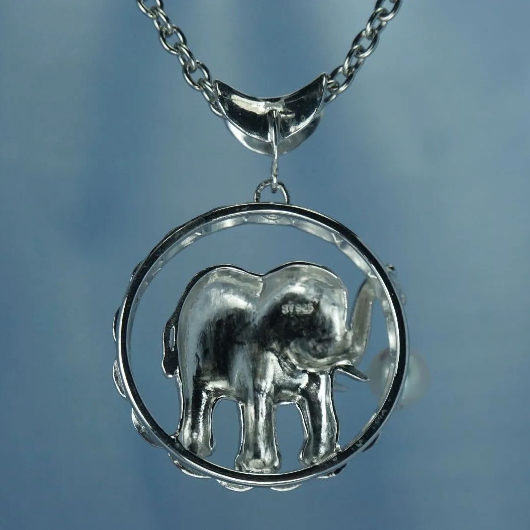 Sv 925 象とパールのペンダント