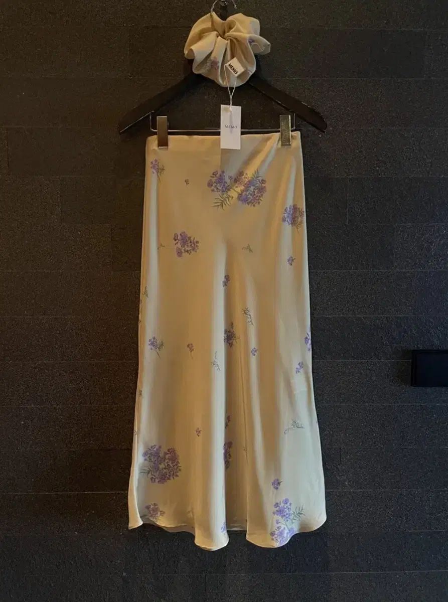MEMO メモ jupe peony スカート