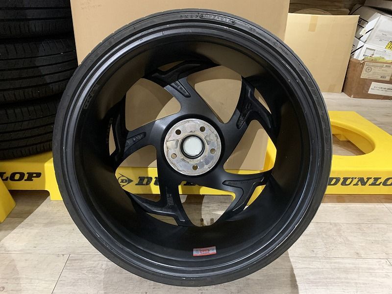 2304083】Radi8 Wheel ラディエイト ホイール r8s5 20×8.5J +45