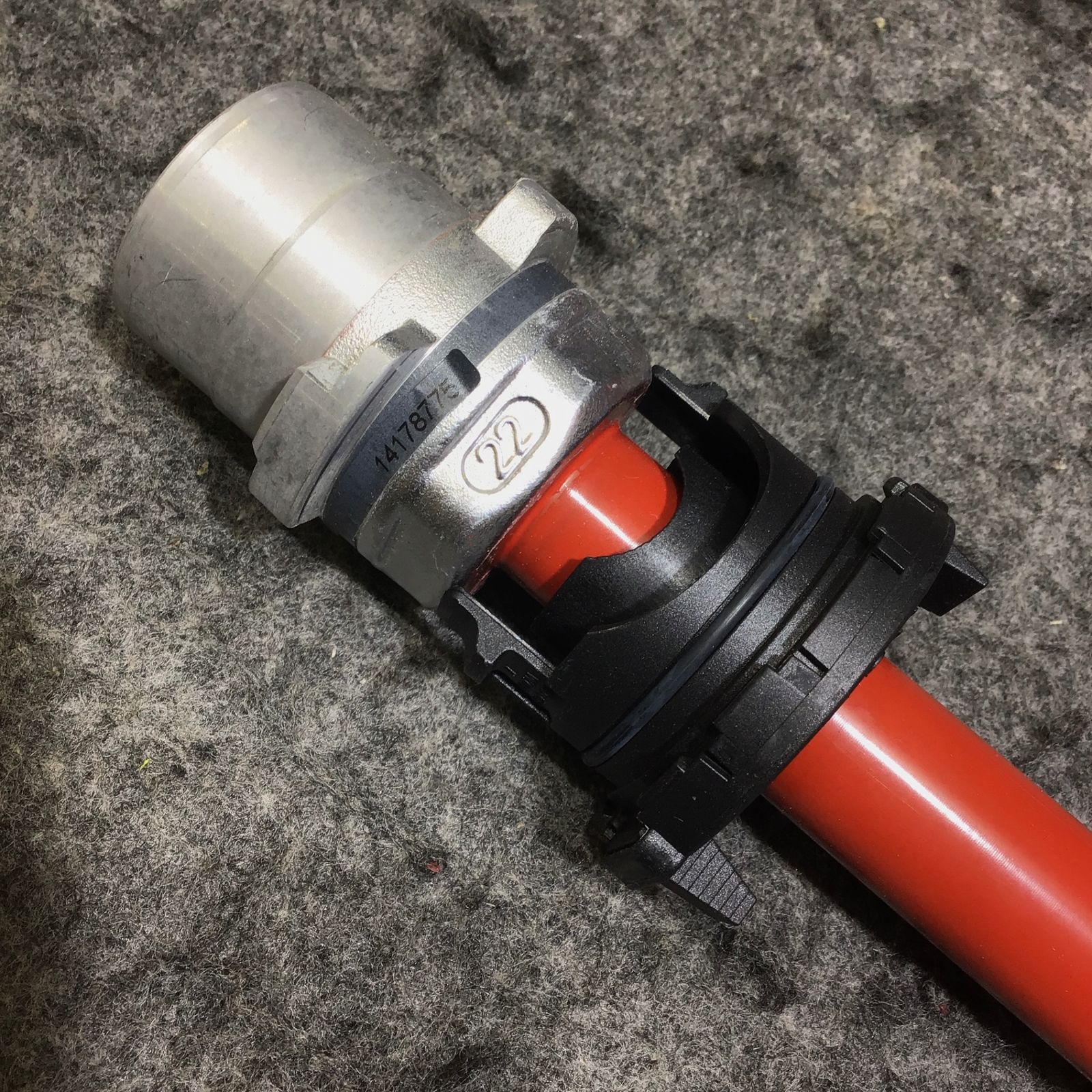 未使用品】HILTI ダイヤモンドコアビット2本セット 18mm、22mmDD 未使用品】HILTI ダイヤモンドコアビット2本セット 18mm、22mmDD