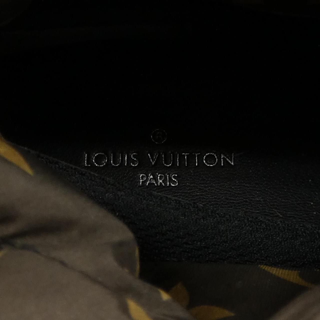 ピローライン ブーツ