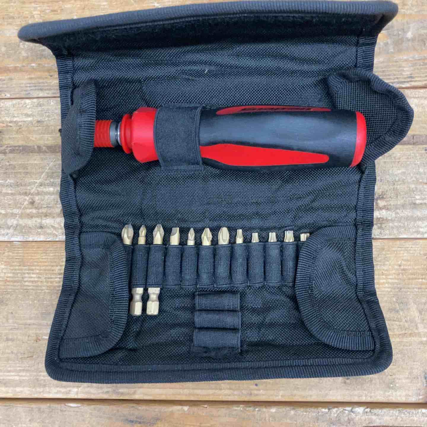 中古品】 スナップオン Snap-on ポップアップスクリュードライバ 中古品】 スナップオン Snap-on ポップアップスクリュードライバ