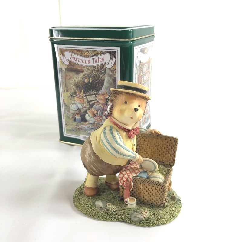 ビレロイ&ボッホ　フォックスウッド　フィギュリン　クリスマス　ハリネズミ ビレロイアンドボッホ Villeroy&Boch Foxwood Tales フィギュ