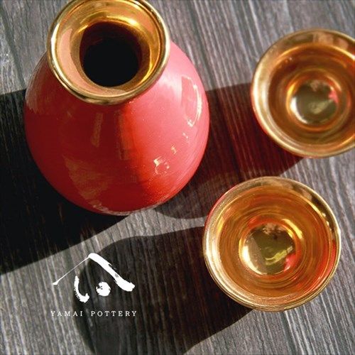 美濃焼 toki minoyaki japan 酒器 セット 酒器セット お猪口 徳利 おちょこ ペア とっくり 朱金彩 陶器 手作り 2号 食器 結婚祝い 還暦祝い 祝い 還暦 プレゼント ギフト itou009s