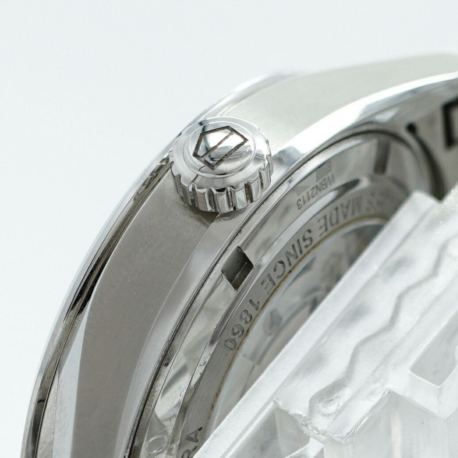 黒文字盤腕時計 メンズ