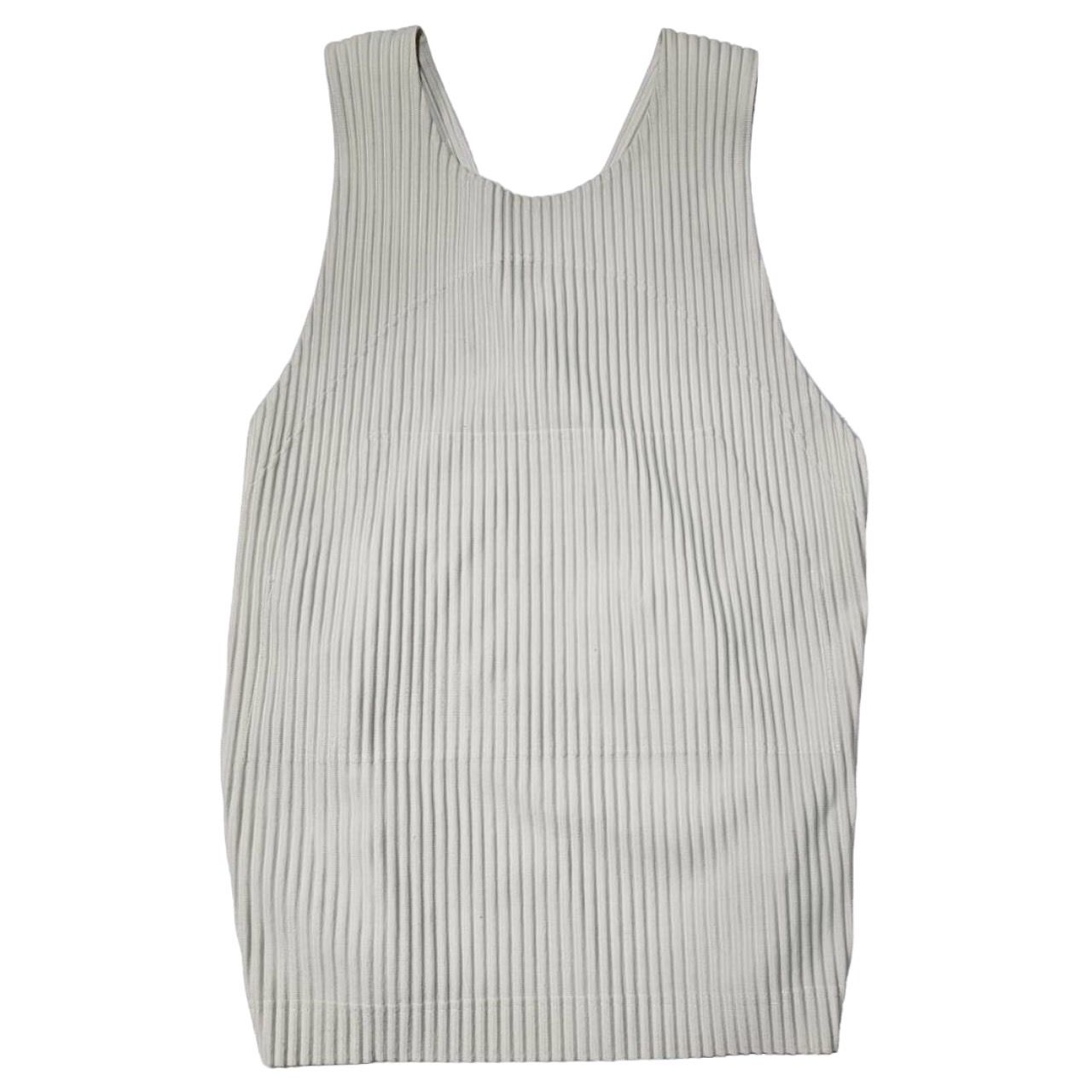ISSEY MIYAKE ホワイト プリーツベスト　used品 ISSEY MIYAKE - イッセイミヤケ ISSEY MIYAKE プリーツ ベスト
